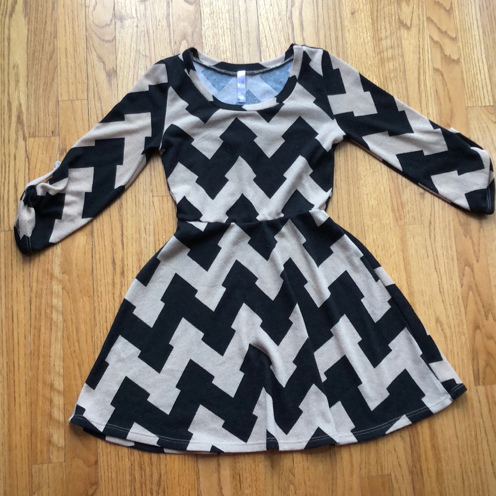 Cute, fall/winter dress